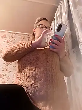 Snapshot of Cerd_Ayaz chatting on March 2, 2:45 am Cerd Ayaz online show from March 2, 2:45 am