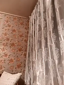 Snapshot of Cerd_Ayaz chatting on February 6, 4:03 pm Cerd Ayaz online show from February 6, 4:03 pm