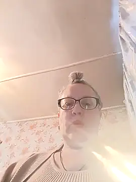 Cerd Ayaz online show from March 7, 3:35 am