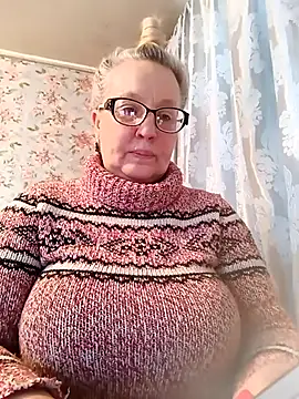 Snapshot of Cerd_Ayaz chatting on February 3, 6:22 am Cerd Ayaz online show from February 3, 6:22 am