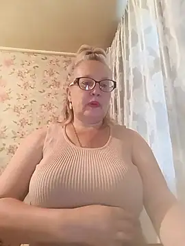 Snapshot of Cerd_Ayaz chatting on July 10, 7:19 am Cerd Ayaz online show from July 10, 7:19 am