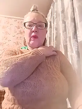 Snapshot of Cerd_Ayaz chatting on February 27, 1:39 am Cerd Ayaz online show from February 27, 1:39 am