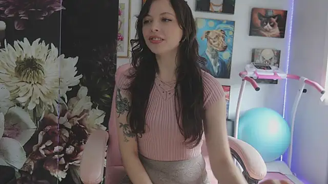 makiyahbelle online show from February 19, 3:03 am