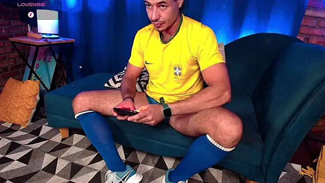 PedroMancini online show from November 29, 2:06 pm