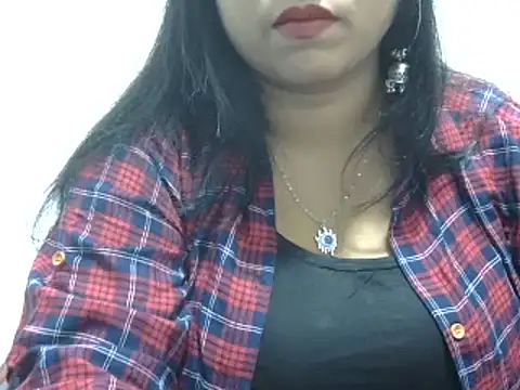 Snapshot of ROSEE_MERRYYYY chatting on February 28, 1:14 pm ROSEE MERRYYYY online show from February 28, 1:14 pm