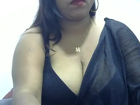 ROSEE MERRYYYY online show from December 17, 5:40 pm