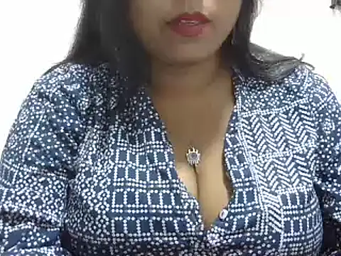 Snapshot of ROSEE_MERRYYYY chatting on March 13, 5:50 pm ROSEE MERRYYYY online show from March 13, 5:50 pm