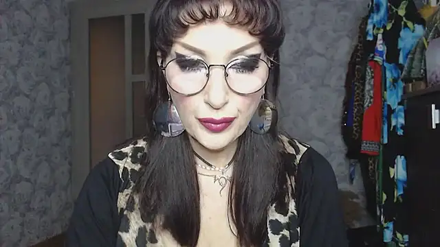 Aziza1 online show from April 1, 1:52 pm