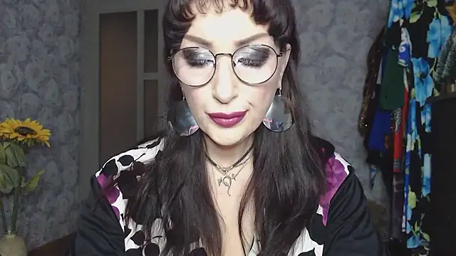 Aziza1 online show from March 3, 1:18 pm