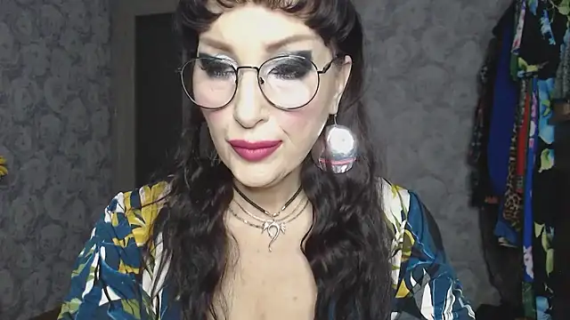 Aziza1 online show from December 18, 1:15 pm