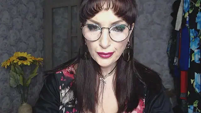 Aziza1 online show from May 11, 2:18 pm