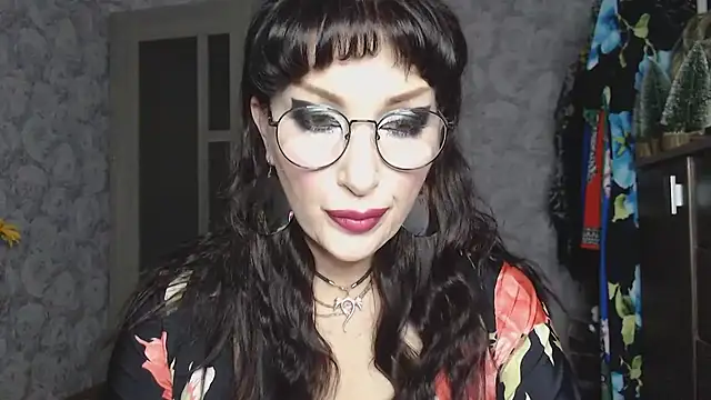 Aziza1 online show from November 27, 1:11 pm