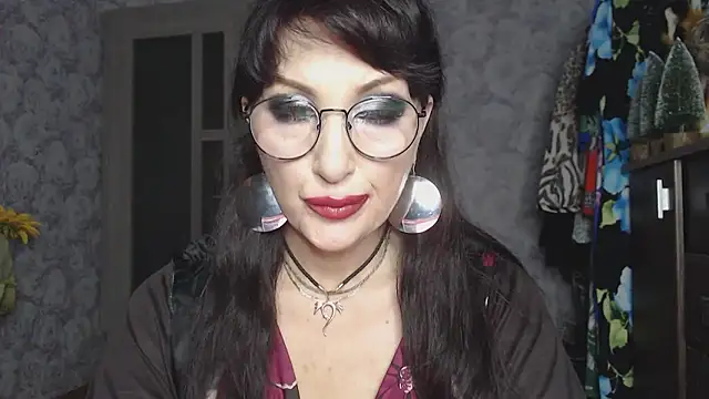 Aziza1 online show from November 10, 8:47 pm