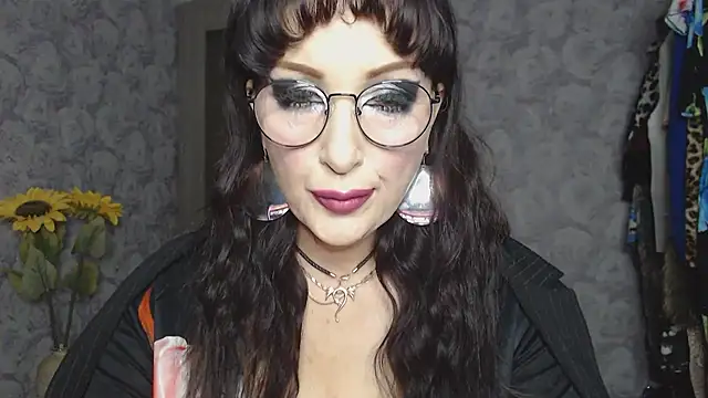 Snapshot of Aziza1 chatting on September 19, 3:16 pm Aziza1 online show from September 19, 3:16 pm