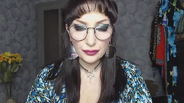 Aziza1 online show from March 29, 1:57 pm