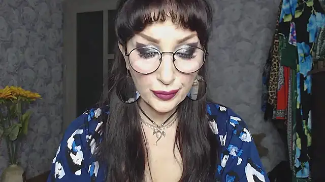 Aziza1 online show from February 5, 3:41 pm