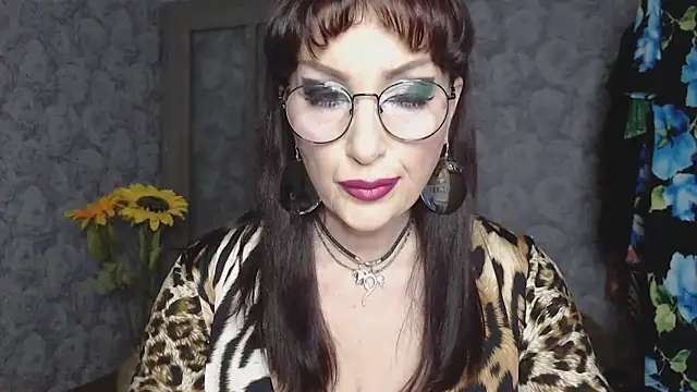 Aziza1 online show from May 31, 3:40 pm