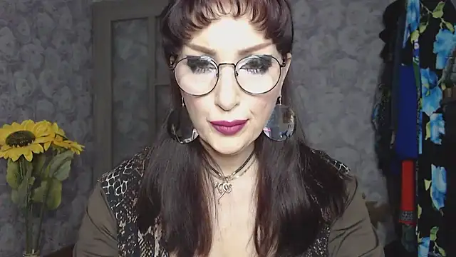 Aziza1 online show from May 12, 1:28 pm