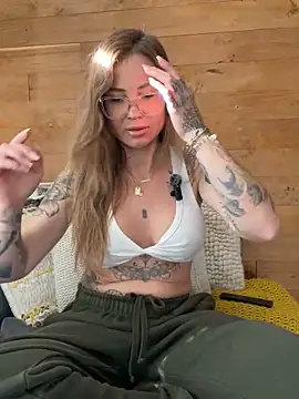 Etwas neugierig online show from March 8, 1:14 pm