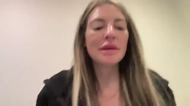 AmandaStarryNight online show from December 5, 8:16 am