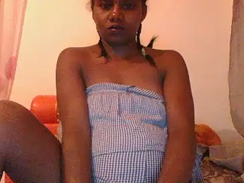 Snapshot of Hamie_sexy chatting on March 12, 6:53 pm Hamie sexy online show from March 12, 6:53 pm