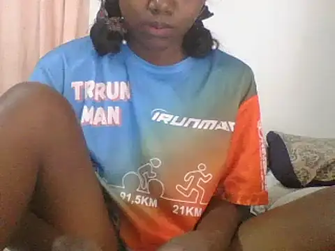 Snapshot of Hamie_sexy chatting on October 17, 6:28 am Hamie sexy online show from October 17, 6:28 am