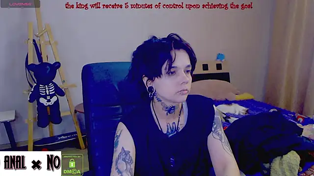 Snapshot of Dark__Elf chatting on April 26, 9:12 pm Dark Elf online show from April 26, 9:12 pm