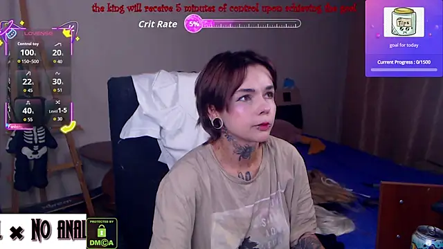 Snapshot of Dark__Elf chatting on May 24, 9:47 pm Dark Elf online show from May 24, 9:47 pm