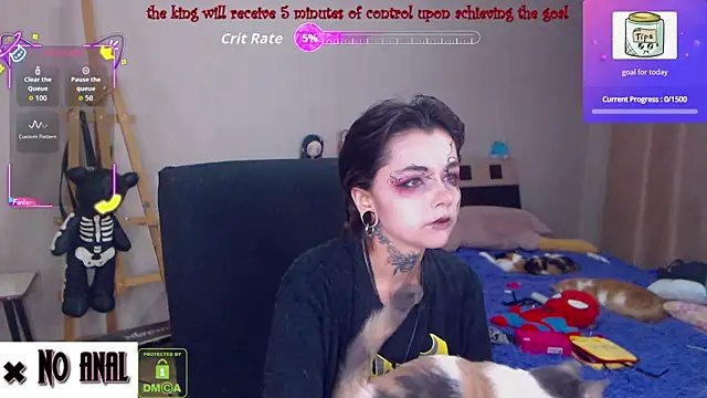 Snapshot of Dark__Elf chatting on May 9, 9:18 pm Dark Elf online show from May 9, 9:18 pm