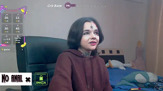 Snapshot of Dark__Elf chatting on November 10, 10:37 pm Dark Elf online show from November 10, 10:37 pm