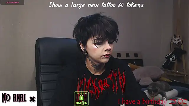 Snapshot of Dark__Elf chatting on February 15, 10:00 pm Dark Elf online show from February 15, 10:00 pm