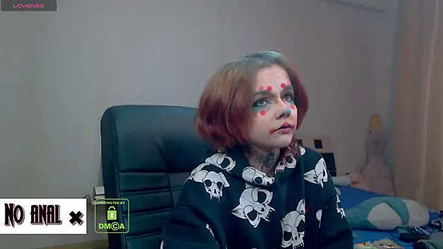 Snapshot of Dark__Elf chatting on November 16, 10:13 pm Dark Elf online show from November 16, 10:13 pm