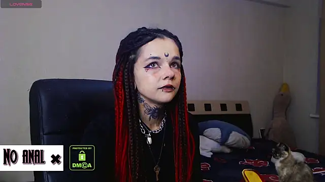 Snapshot of Dark__Elf chatting on September 30, 9:21 pm Dark Elf online show from September 30, 9:21 pm