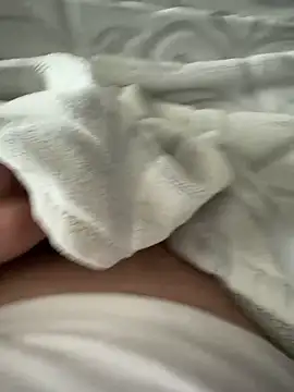 frechsein online show from April 18, 5:54 am