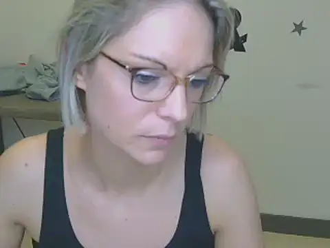 alixfeeling online show from January 18, 3:16 pm