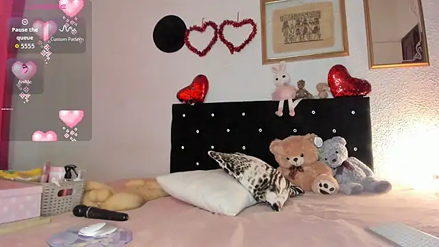 Snapshot of Silver_Lovee chatting on November 26, 7:58 pm Silver Lovee online show from November 26, 7:58 pm