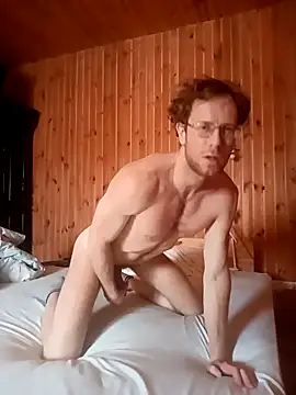 yatshen online show from February 8, 12:36 pm