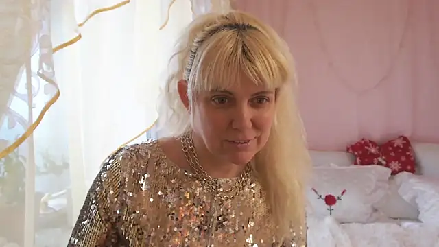 SunnySylvia online show from January 26, 7:53 am