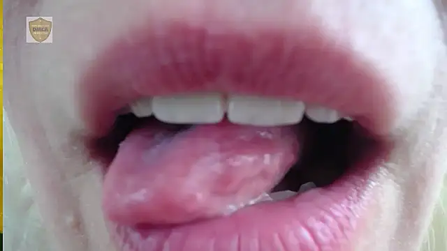 SunnySylvia online show from October 5, 1:13 pm