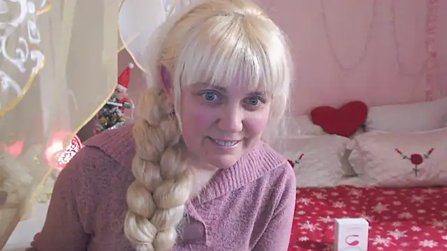 SunnySylvia online show from January 2, 5:07 pm