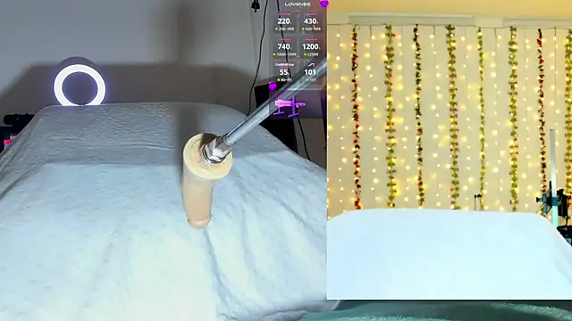 Snapshot of Alessandra_Smith chatting on November 13, 8:02 pm Alessandra Smith online show from November 13, 8:02 pm