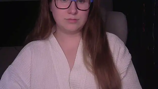 SeasonalSomeone online show from February 12, 9:03 pm