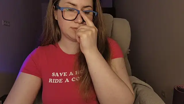 SeasonalSomeone online show from July 23, 9:44 pm