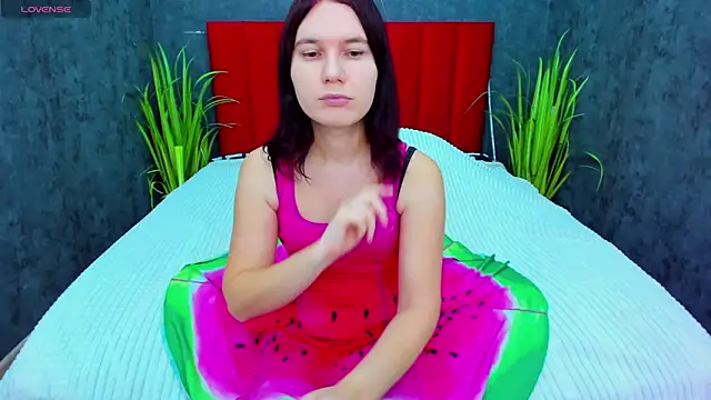 Snapshot of SabrinaLee chatting on October 30, 6:34 am SabrinaLee online show from October 30, 6:34 am