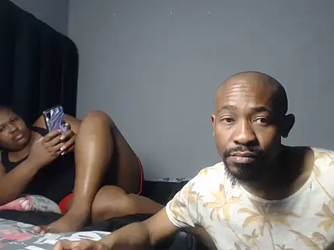 Snapshot of Ogmelo chatting on July 14, 1:06 pm Ogmelo online show from July 14, 1:06 pm