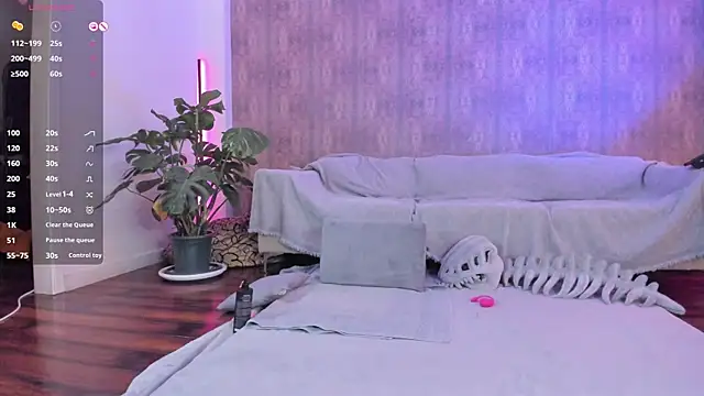 youreyesrgasm online show from March 25, 8:57 am