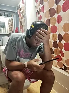 Snapshot of LordSpunFun chatting on September 13, 12:10 am LordSpunFun online show from September 13, 12:10 am