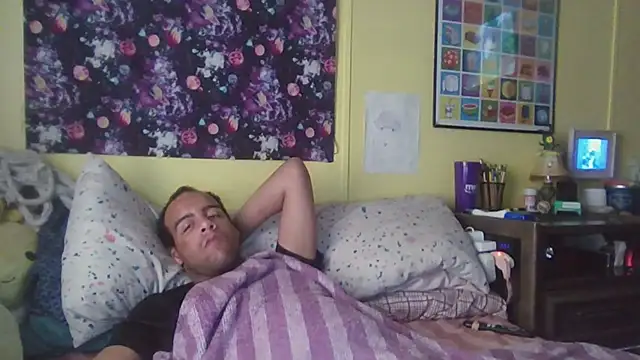 Snapshot of LordSpunFun chatting on January 30, 2:04 pm LordSpunFun online show from January 30, 2:04 pm