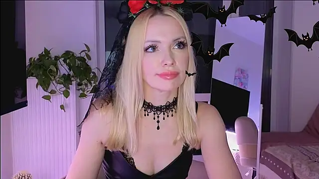 BowToYourWeakness online show from October 31, 7:43 pm