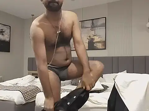 Snapshot of hotindianstud chatting on September 13, 1:22 pm hotindianstud online show from September 13, 1:22 pm